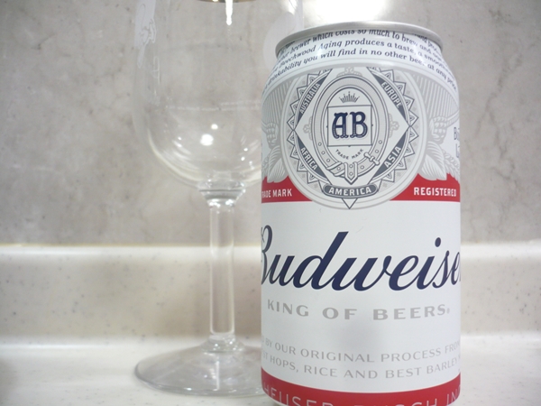 外国ビール「バドワイザー（ Budweiser）」
